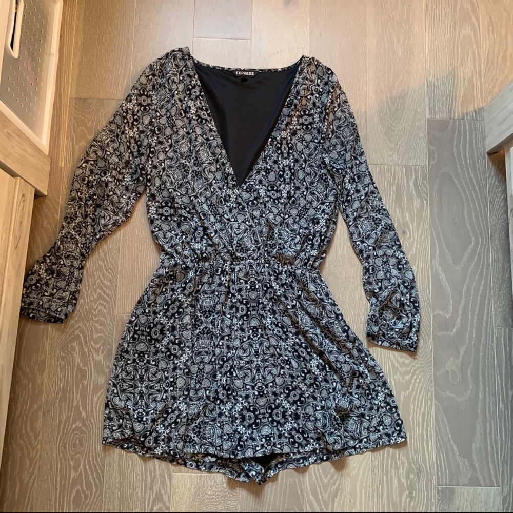 Express black and white long sleeve romper